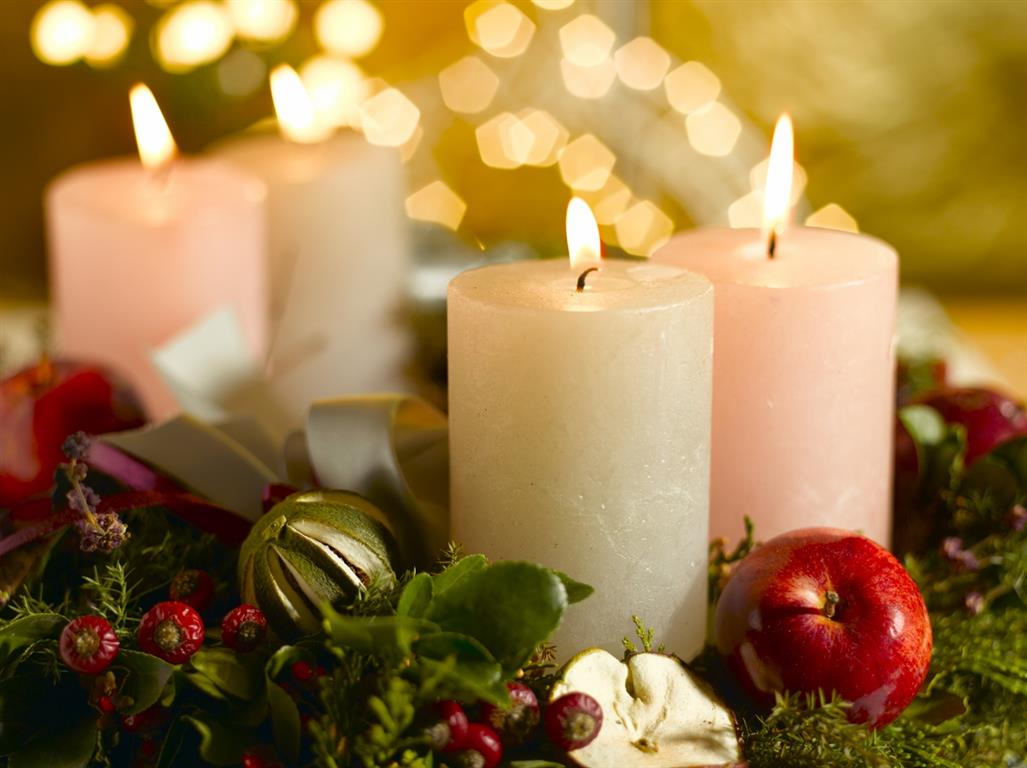 Advent wreath with a lighted candle