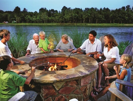 Firepit-with-Family-Large-525x400