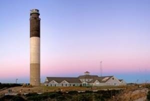 southeastern-nc-offers-plenty-of-best-places-to-explore-with-kids-including-the-Oak-Island-Lighthouse-300x202