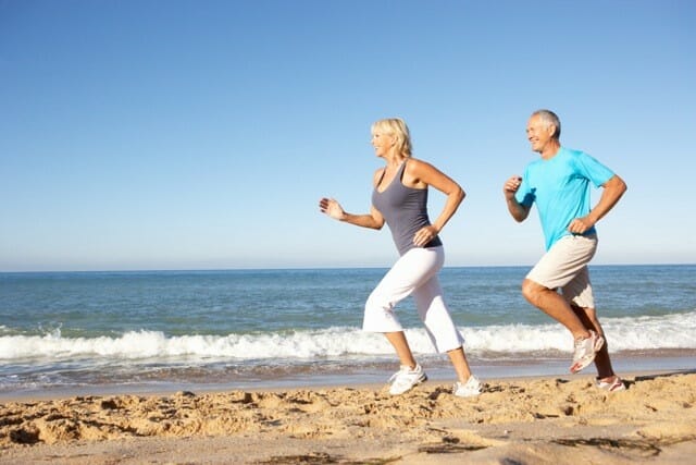 Luxury-older-couple-fitness-beach
